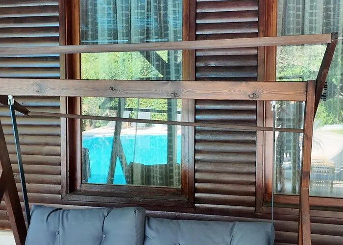 Hotel Izmir Yasam Vadisi *