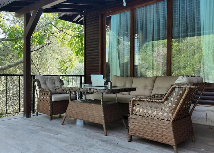 Hotel Izmir Yasam Vadisi *