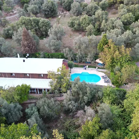 Izmir Yasam Vadisi Hotel *