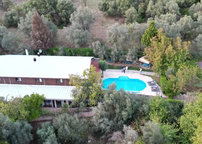 Izmir Yasam Vadisi Hotel *